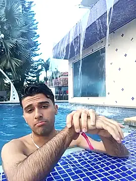 Snapshot of RodrigoColby2 chatting on 04-27-26, 10:41 RodrigoColby2 online show from 04-27-26, 10:41