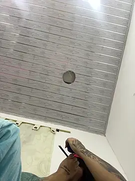 Snapshot of Milk_lee7 chatting on 04-14-26, 07:46 Milk lee7 online show from 04-14-26, 07:46