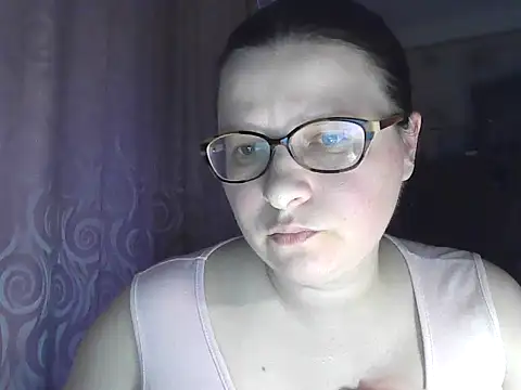 Snapshot of Miss_Bellaaa chatting on 04-08-26, 04:08 Miss Bellaaa online show from 04-08-26, 04:08