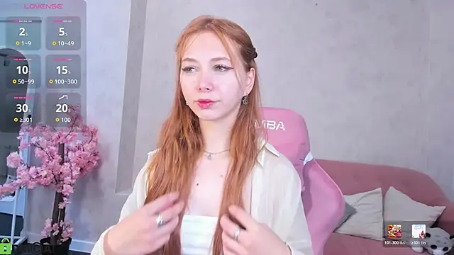 Sienna Nyx online show from 06-19-26, 09:04