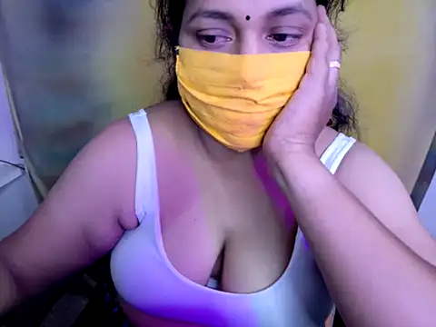 Snapshot of charu-baby chatting on 04-24-26, 05:53 charu-baby online show from 04-24-26, 05:53