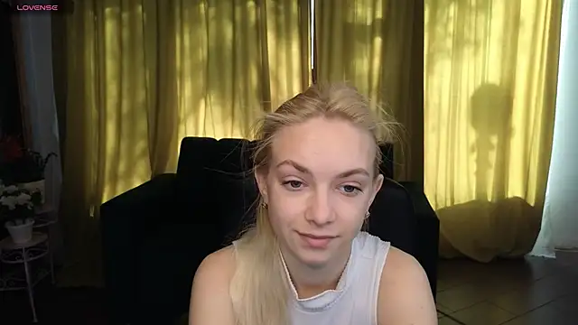 SonnySofia online show from 05-06-26, 05:33