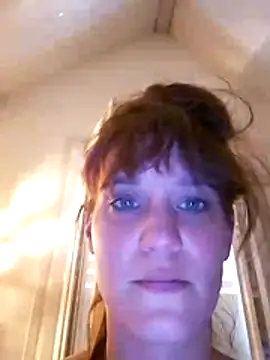Snapshot of Maggie38 chatting on 07-09-26, 12:26 Maggie38 online show from 07-09-26, 12:26