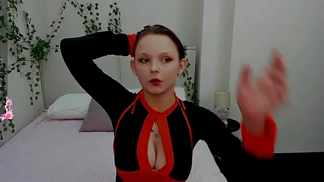 Charlotte Stee online show from 07-02-26, 02:23
