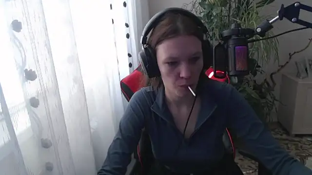 PunyKnee online show from 04-16-26, 07:09