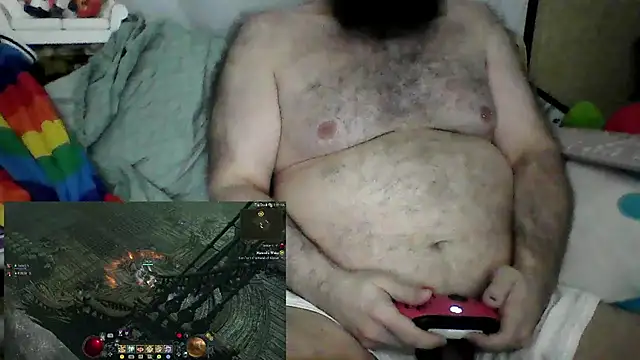 BriTheTopBear online show from 06-25-26, 06:51