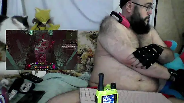 BriTheTopBear online show from 06-14-26, 02:24