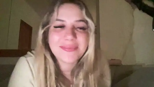 sophiehot69 online show from 04-07-26, 09:38