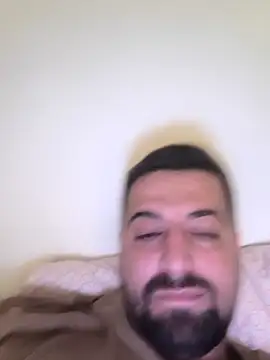 Snapshot of Attila2701 chatting on 04-07-26, 07:37 Attila2701 online show from 04-07-26, 07:37