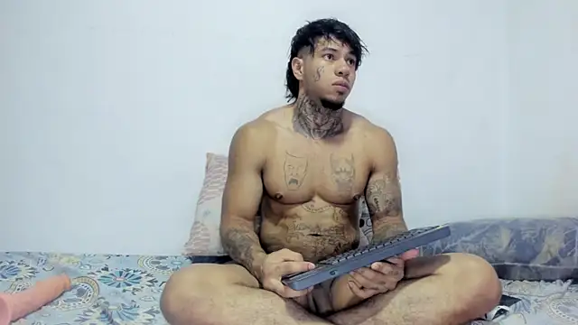 Snapshot of daamonxxx19_ chatting on 05-04-26, 03:10 daamonxxx19 online show from 05-04-26, 03:10