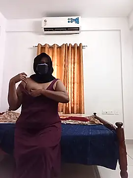 saliya190 online show from 04-07-26, 07:10