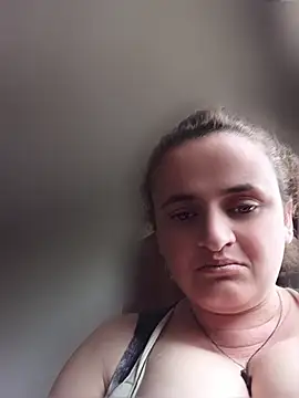 Snapshot of AnabelBexley chatting on 05-16-26, 01:10 AnabelBexley online show from 05-16-26, 01:10