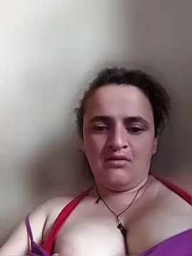 Snapshot of AnabelBexley chatting on 05-27-26, 01:57 AnabelBexley online show from 05-27-26, 01:57