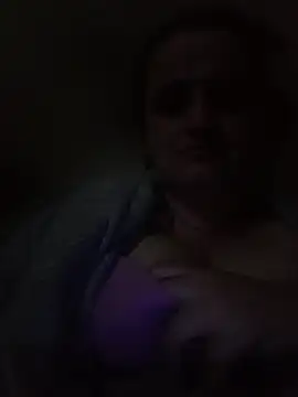 Snapshot of AnabelBexley chatting on 04-17-26, 08:00 AnabelBexley online show from 04-17-26, 08:00