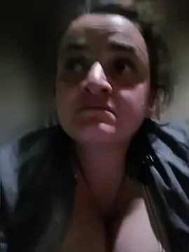 Snapshot of AnabelBexley chatting on 04-14-26, 06:46 AnabelBexley online show from 04-14-26, 06:46