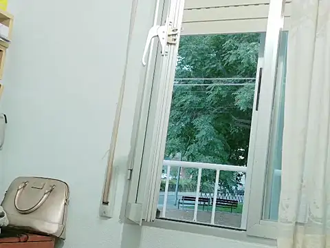 MojaditPussy online show from 07-16-26, 04:53