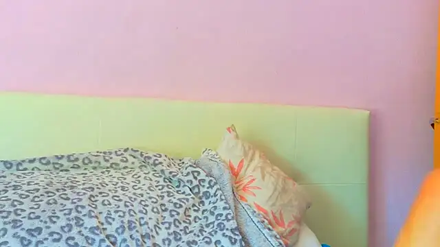 MojaditPussy online show from 04-16-26, 01:23