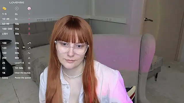 Snapshot of JessieWayy chatting on 04-09-26, 08:53 JessieWayy online show from 04-09-26, 08:53