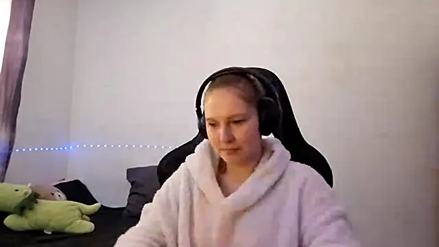 WesleyFrohling online show from 04-08-26, 09:11