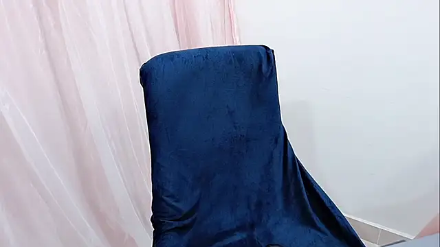 minami-yuiyui online show from 05-08-26, 01:31