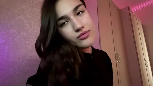 Mary Nitherson online show from 04-13-26, 09:24