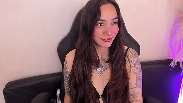 Cata Jonees online show from 04-23-26, 07:15