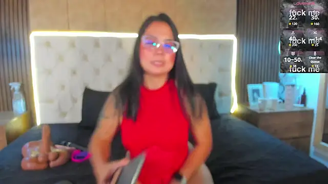 Snapshot of Amelia_Rossetti chatting on 06-10-26, 11:22 Amelia Rossetti online show from 06-10-26, 11:22