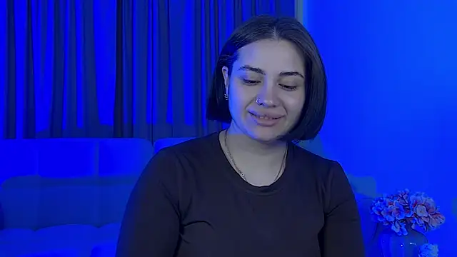 AdrianaToress online show from 05-14-26, 05:26