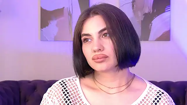 AdrianaToress online show from 05-19-26, 01:56