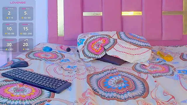 KatalinaSunset online show from 04-15-26, 07:58