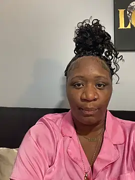 amberchill26 online show from 04-21-26, 10:16