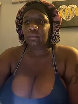 Snapshot of amberchill26 chatting on 07-18-26, 01:20 amberchill26 online show from 07-18-26, 01:20