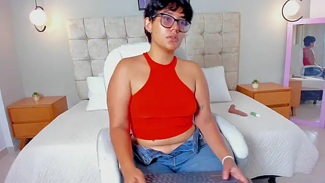 roxy sweet18 online show from 04-07-26, 08:54