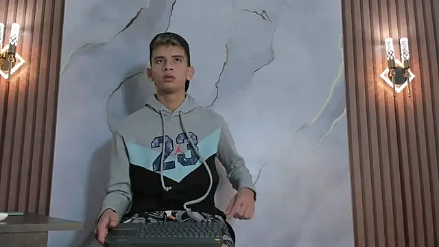 Ethanhot os online show from 04-11-26, 05:27