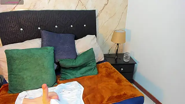 hasley cute online show from 04-07-26, 07:37