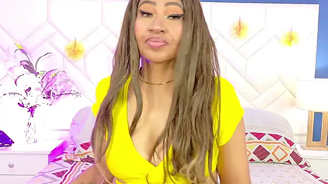 Kiara Parker  online show from 06-27-26, 02:45