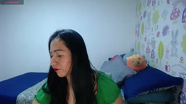 Tyna b online show from 06-25-26, 06:57