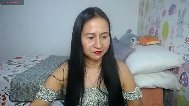 Tyna b online show from 07-12-26, 08:42