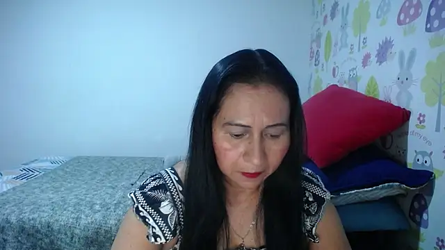 Tyna b online show from 06-30-26, 10:43