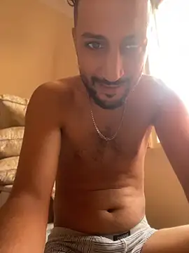 Snapshot of legende59 chatting on 07-12-26, 01:01 legende59 online show from 07-12-26, 01:01