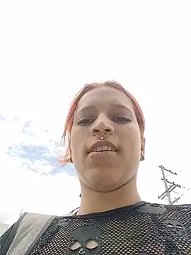 Mia 0-4 online show from 04-12-26, 04:32