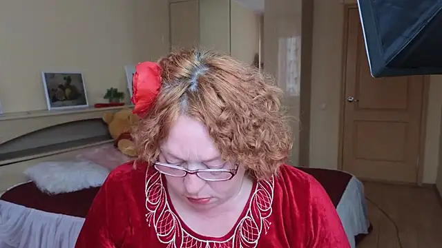 Snapshot of Fara_Flutte chatting on 05-17-26, 10:37 Fara Flutte online show from 05-17-26, 10:37