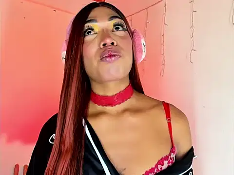 valeria hernandez  online show from 07-02-26, 03:23