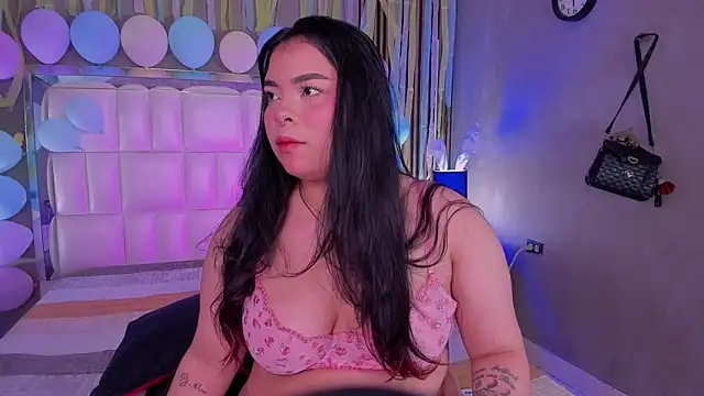 ROSELEI  online show from 04-07-26, 12:18