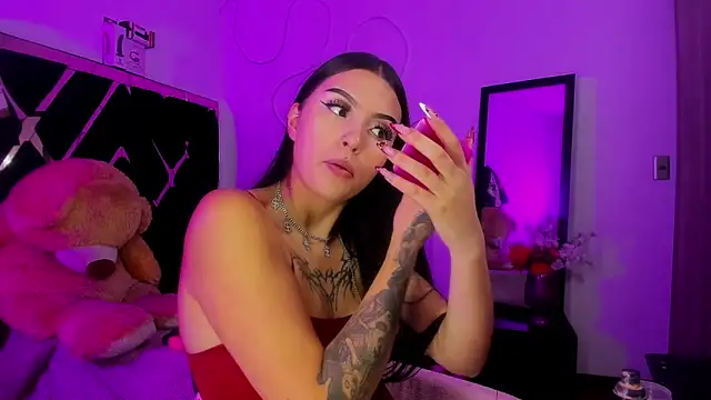 Snapshot of evelott_allenx chatting on 06-16-26, 10:10 evelott allenx online show from 06-16-26, 10:10