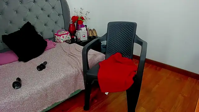 evelott allenx online show from 05-19-26, 01:56