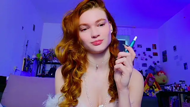 Snapshot of Annaroxann chatting on 06-11-26, 05:15 Annaroxann online show from 06-11-26, 05:15