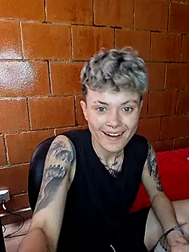 Snapshot of Megan-c chatting on 04-30-26, 03:19 Megan-c online show from 04-30-26, 03:19