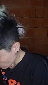 Snapshot of Megan-c chatting on 04-07-26, 04:03 Megan-c online show from 04-07-26, 04:03