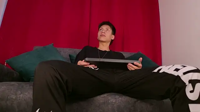 Snapshot of Samael_oa chatting on 04-07-26, 07:26 Samael oa online show from 04-07-26, 07:26